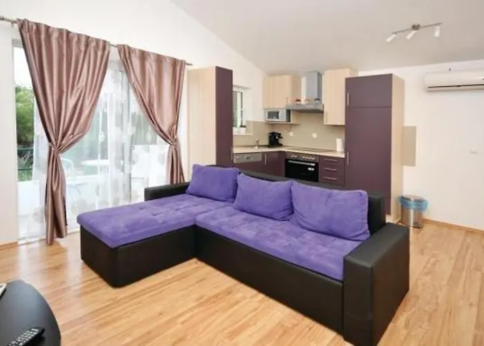 With A Parking Space Marina, Trogir - 13613 Appartement *